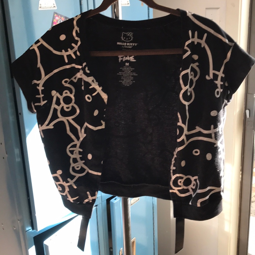 Hello Kitty Jacket and Shirt 🍀 - Picture 3 of 8